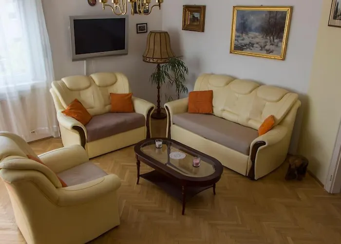 Karolina * Gyor