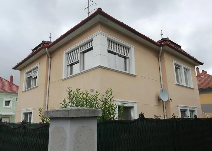 Karolina Apartment Gyor